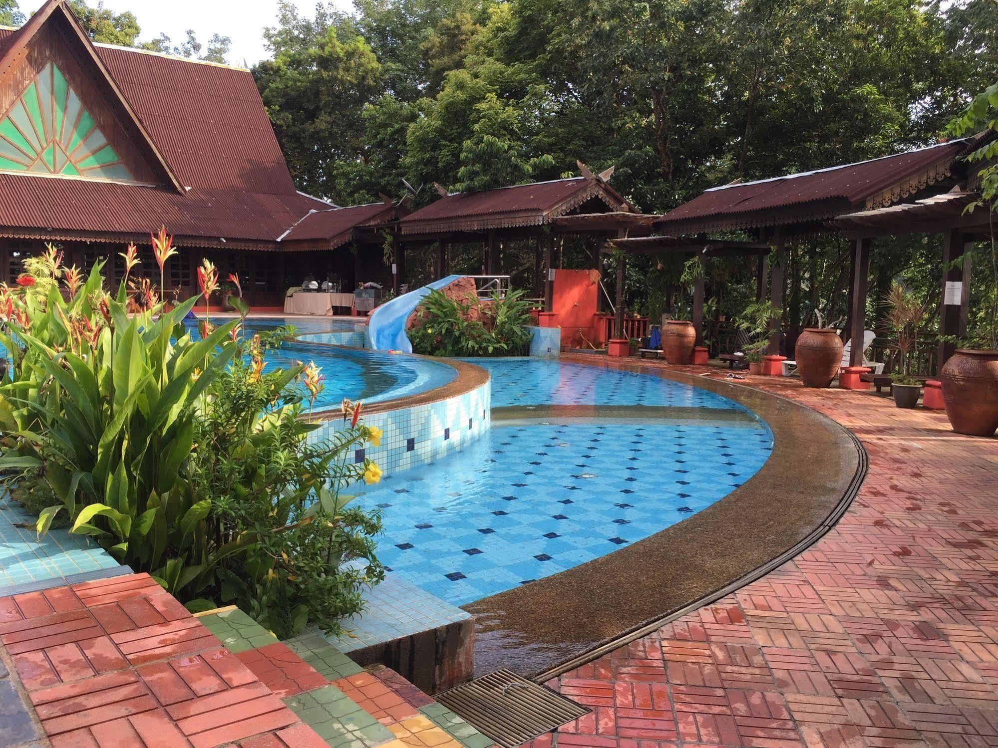 Kampung Tok Senik Resort Langkawi Ngoại thất bức ảnh